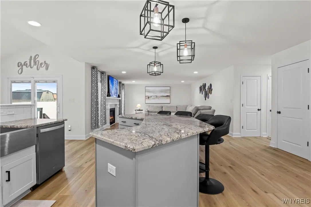 2350 Burbank Drive, Hamburg, New York 14085, Hamburg, New York 14085, 3 Bedrooms Bedrooms, 6 Rooms Rooms,2 BathroomsBathrooms,Residential,Closed,2350 Burbank Drive, Hamburg, New York 14085,0,B1587349