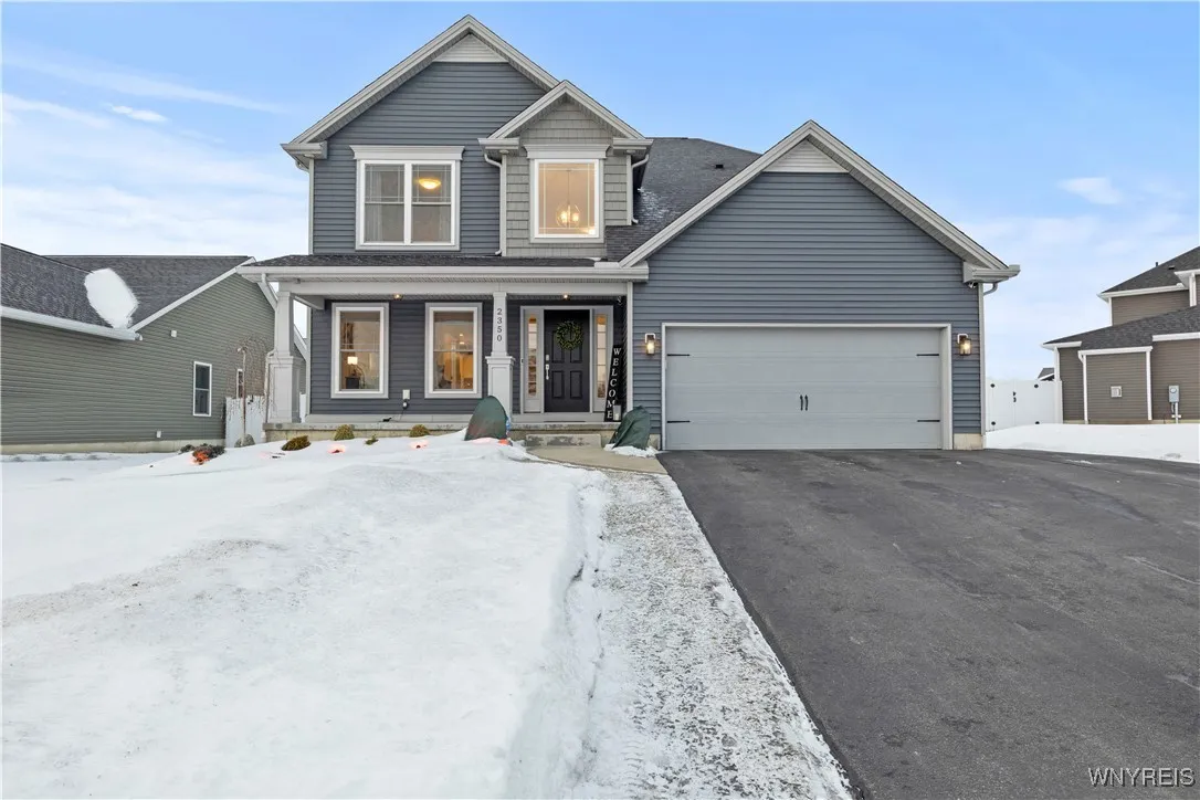 2350 Burbank Drive, Hamburg, New York 14085, Hamburg, New York 14085, 3 Bedrooms Bedrooms, 6 Rooms Rooms,2 BathroomsBathrooms,Residential,Closed,2350 Burbank Drive, Hamburg, New York 14085,0,B1587349