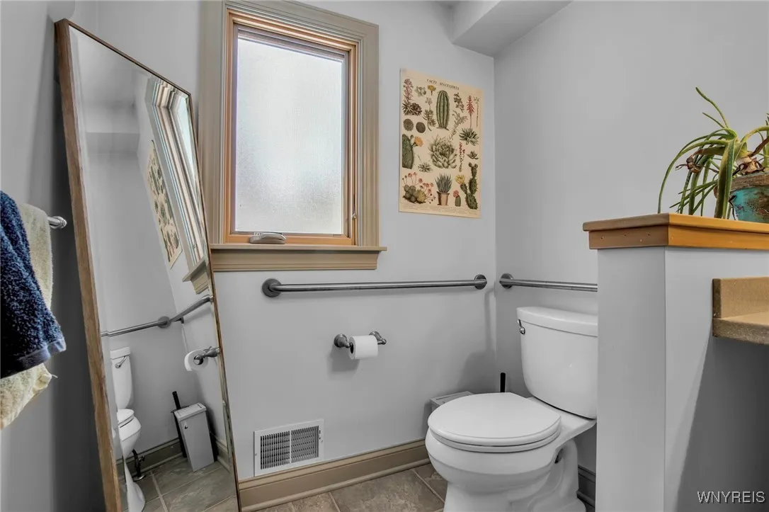 5758 Big Tree Road, Orchard Park, New York 14127, Orchard Park, New York 14127, ,Commercial Sale,Closed,5758 Big Tree Road, Orchard Park, New York 14127,0,B1589192