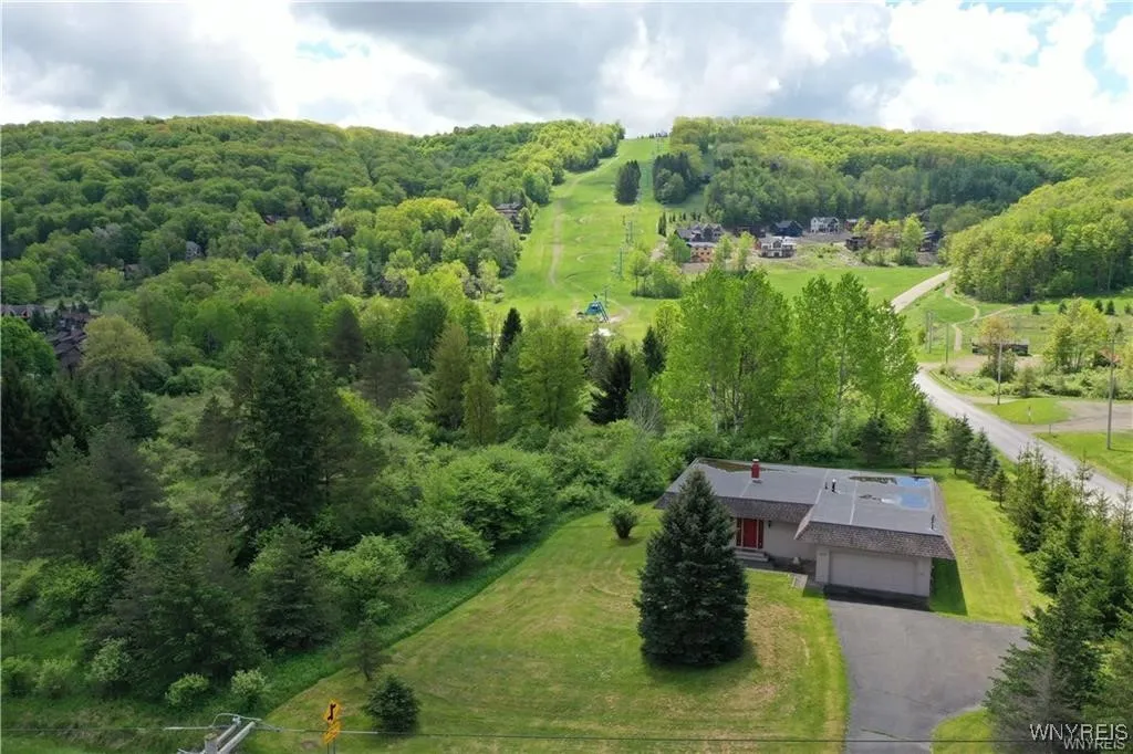 7025 Nys Route 242, Mansfield, New York 14731, Mansfield, New York 14731, 4 Bedrooms Bedrooms, 7 Rooms Rooms,1 BathroomBathrooms,Residential,For Sale,7025 Nys Route 242, Mansfield, New York 14731,0,B1589047