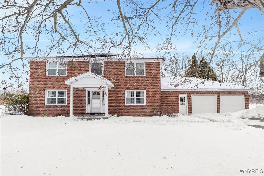 38 Lake Avenue, Yates, New York 14098, Yates, New York 14098, 5 Bedrooms Bedrooms, 10 Rooms Rooms,2 BathroomsBathrooms,Residential,Closed,38 Lake Avenue, Yates, New York 14098,0,B1588997