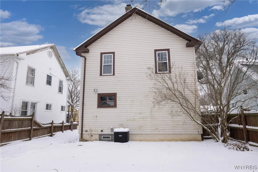294 Fredericka Street, North Tonawanda, New York 1, North Tonawanda, New York 14120, 3 Bedrooms Bedrooms, 6 Rooms Rooms,1 BathroomBathrooms,Residential,Closed,294 Fredericka Street, North Tonawanda, New York 1,0,B1589182