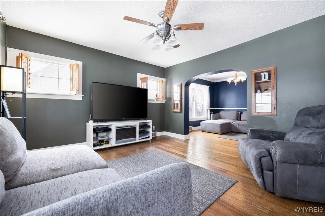 294 Fredericka Street, North Tonawanda, New York 1, North Tonawanda, New York 14120, 3 Bedrooms Bedrooms, 6 Rooms Rooms,1 BathroomBathrooms,Residential,Closed,294 Fredericka Street, North Tonawanda, New York 1,0,B1589182