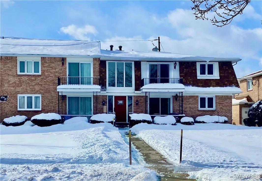 140 Old Lyme Drive 8, Amherst, New York 14221, Amherst, New York 14221, 2 Bedrooms Bedrooms, 5 Rooms Rooms,2 BathroomsBathrooms,Residential,Closed,140 Old Lyme Drive 8, Amherst, New York 14221,0,B1589118