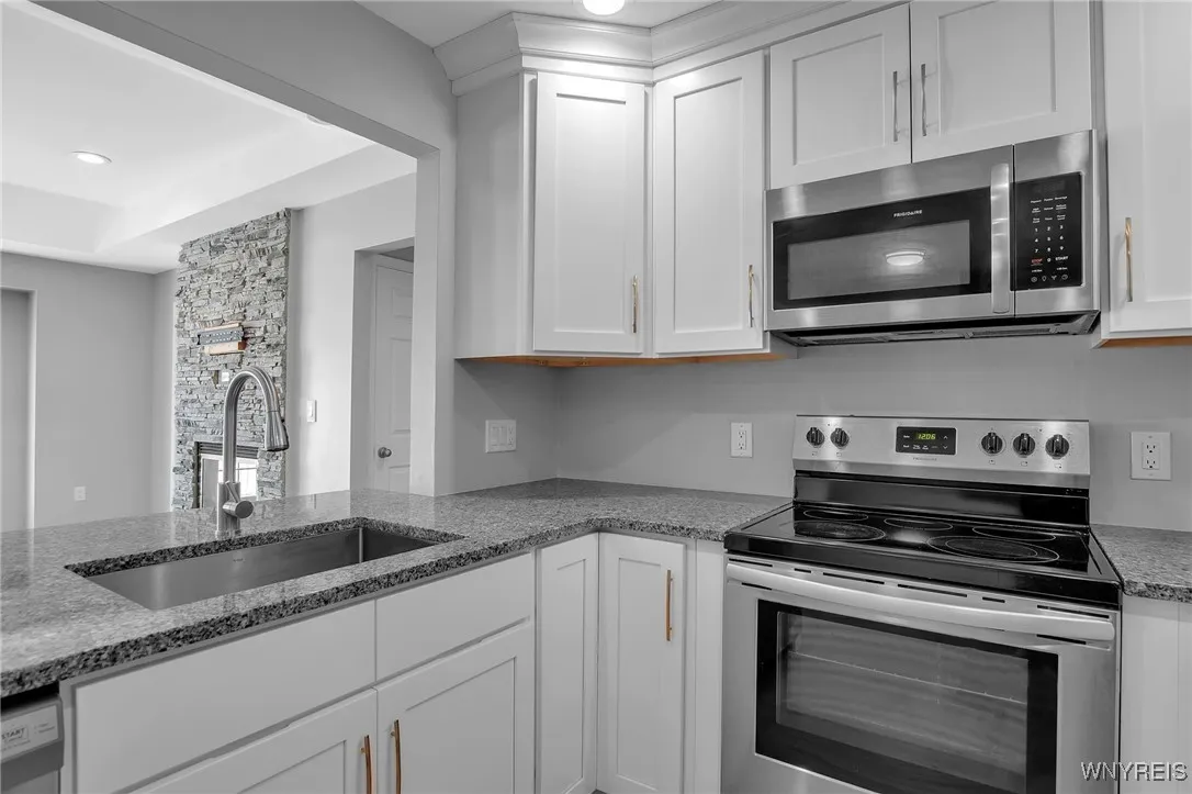 2755 North Forest Road B, Amherst, New York 14068, Amherst, New York 14068, 2 Bedrooms Bedrooms, 4 Rooms Rooms,2 BathroomsBathrooms,Residential,Closed,2755 North Forest Road B, Amherst, New York 14068,0,B1589087