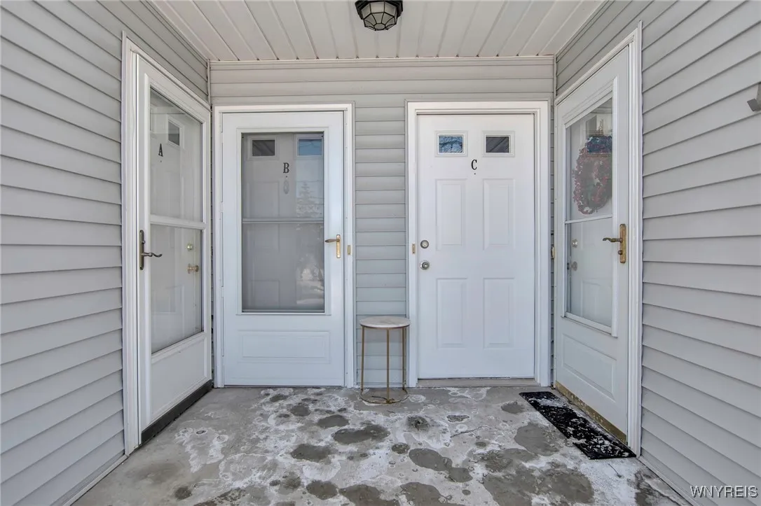 2755 North Forest Road B, Amherst, New York 14068, Amherst, New York 14068, 2 Bedrooms Bedrooms, 4 Rooms Rooms,2 BathroomsBathrooms,Residential,Closed,2755 North Forest Road B, Amherst, New York 14068,0,B1589087
