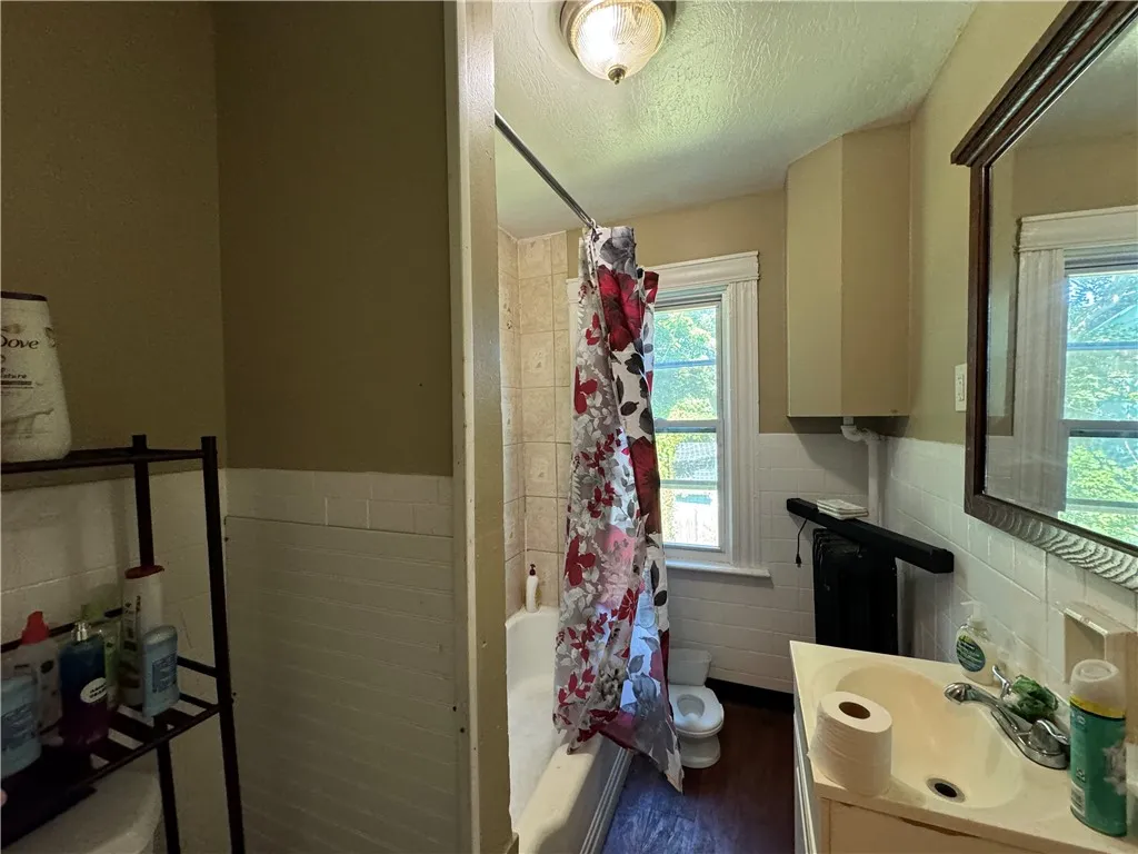 Upstairs Unit