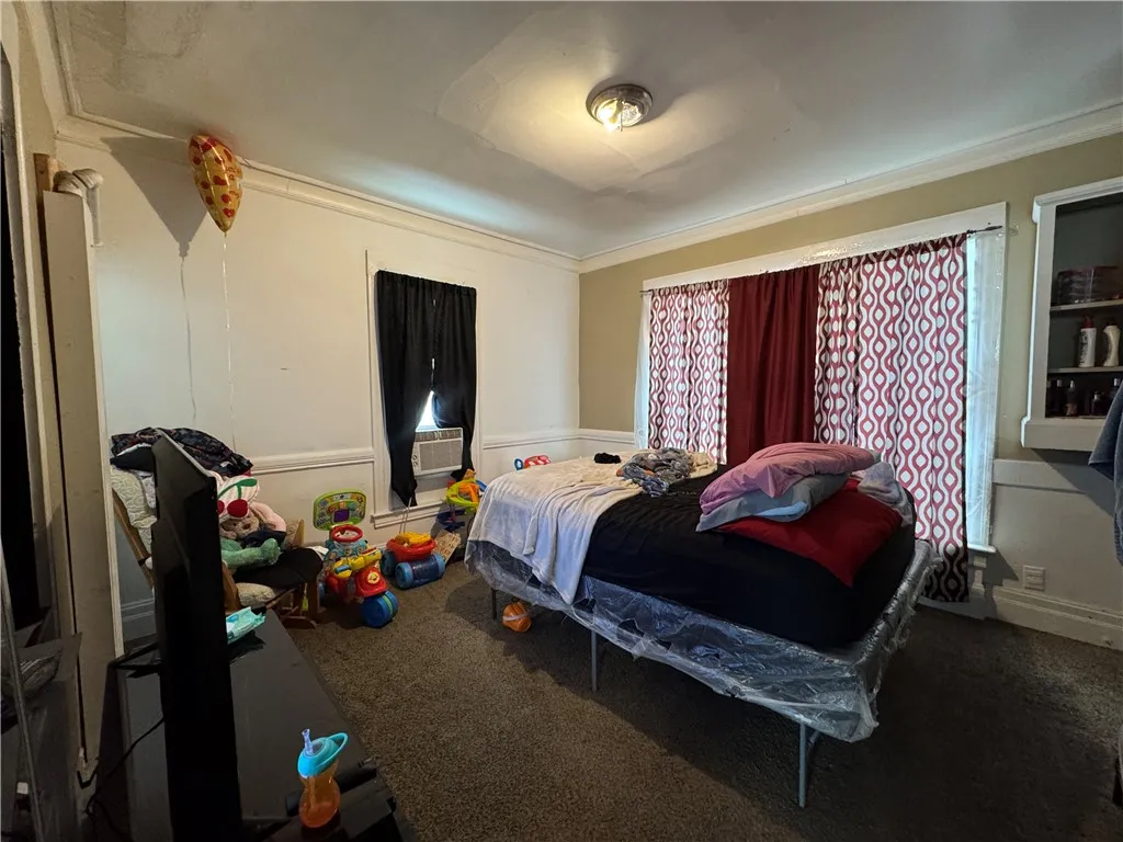 Downstairs Unit