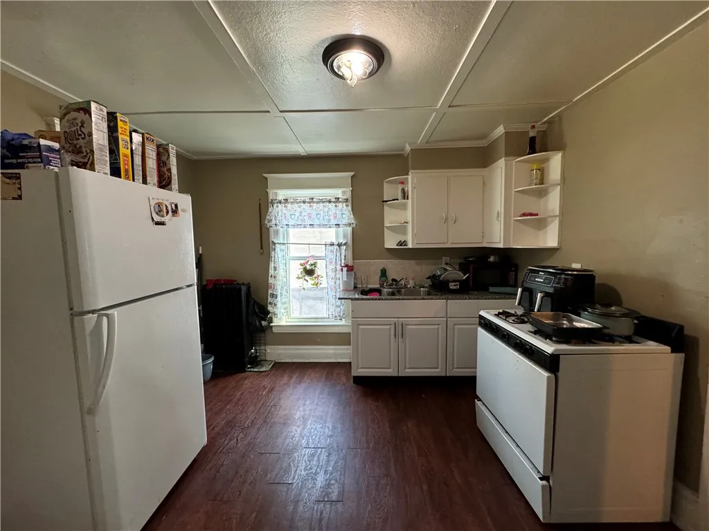 Upstairs Unit