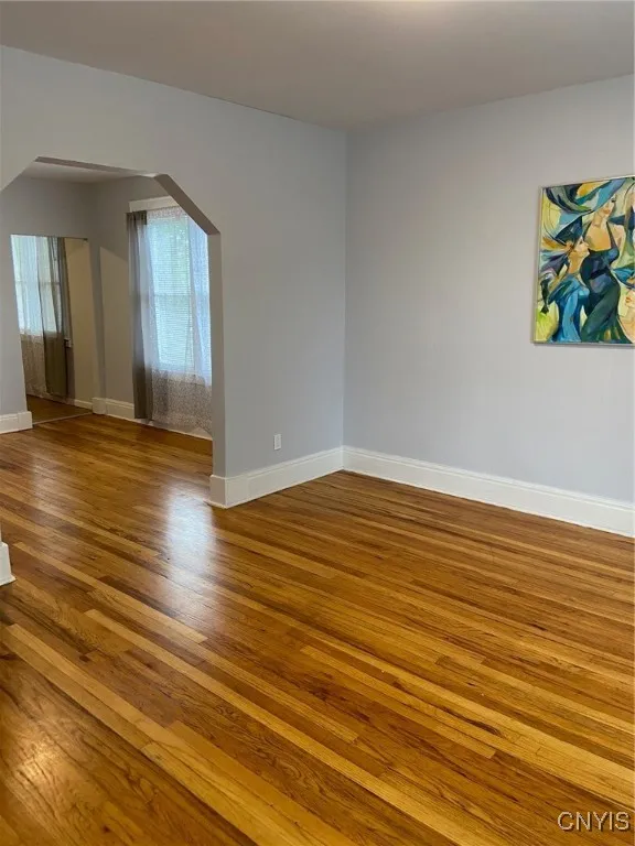 320 Westmoreland Avenue, Syracuse, New York 13210, Syracuse, New York 13210, 6 Bedrooms Bedrooms, ,2 BathroomsBathrooms,Residential,Closed,320 Westmoreland Avenue, Syracuse, New York 13210,0,S1589327