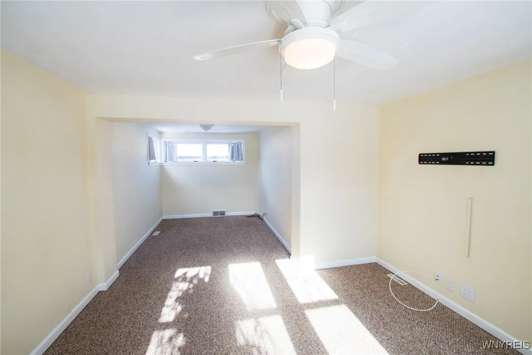 4724 Morgan Parkway, Hamburg, New York 14075, Hamburg, New York 14075, 2 Bedrooms Bedrooms, 6 Rooms Rooms,1 BathroomBathrooms,Residential,Closed,4724 Morgan Parkway, Hamburg, New York 14075,0,B1587855