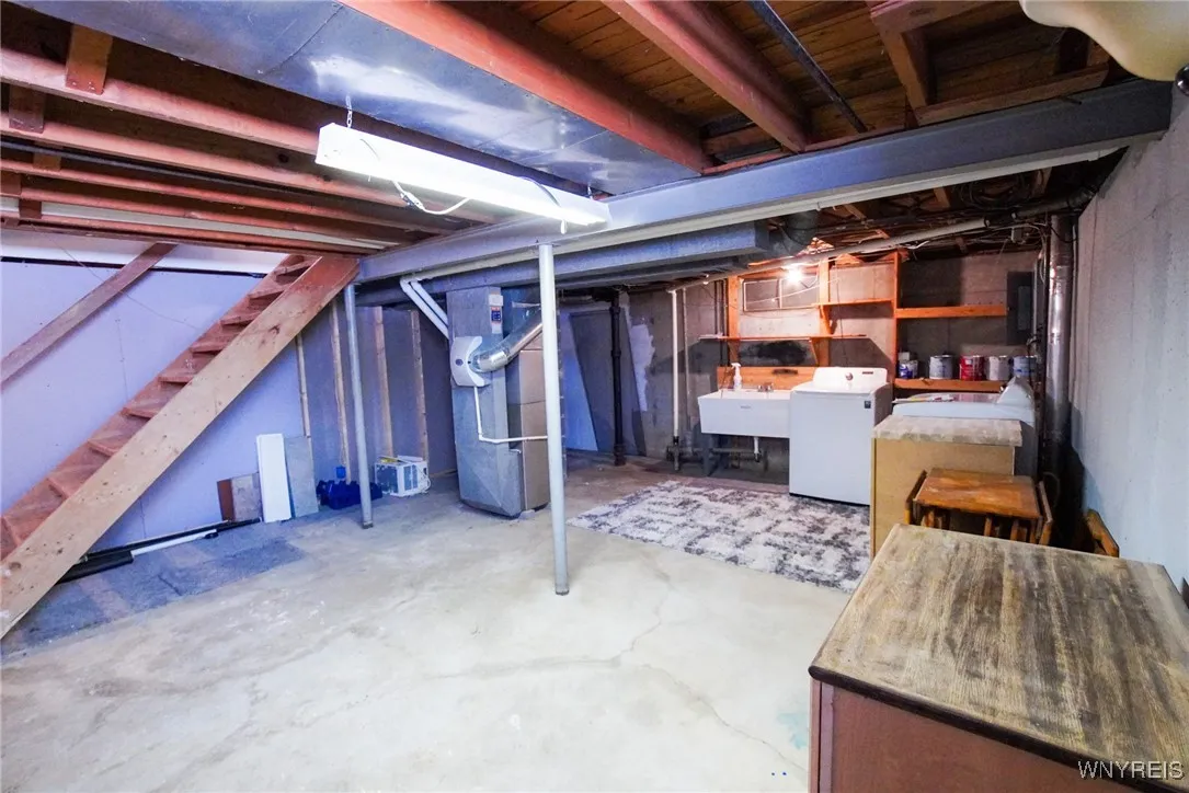 4724 Morgan Parkway, Hamburg, New York 14075, Hamburg, New York 14075, 2 Bedrooms Bedrooms, 6 Rooms Rooms,1 BathroomBathrooms,Residential,Closed,4724 Morgan Parkway, Hamburg, New York 14075,0,B1587855