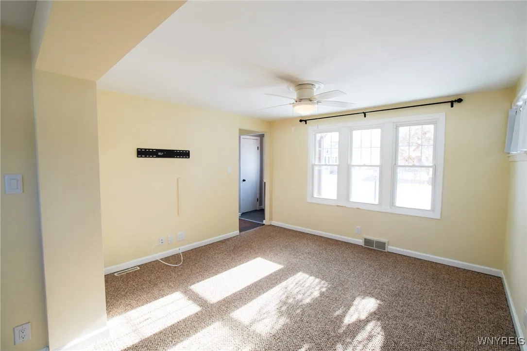 4724 Morgan Parkway, Hamburg, New York 14075, Hamburg, New York 14075, 2 Bedrooms Bedrooms, 6 Rooms Rooms,1 BathroomBathrooms,Residential,Closed,4724 Morgan Parkway, Hamburg, New York 14075,0,B1587855
