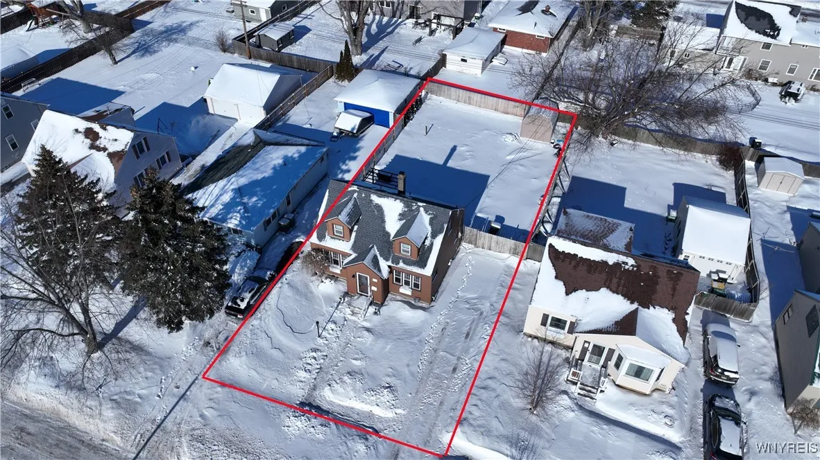 4724 Morgan Parkway, Hamburg, New York 14075, Hamburg, New York 14075, 2 Bedrooms Bedrooms, 6 Rooms Rooms,1 BathroomBathrooms,Residential,Closed,4724 Morgan Parkway, Hamburg, New York 14075,0,B1587855