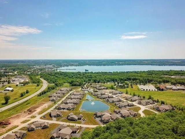 5134 Cheshire Glen Road 240a, Canandaigua Town, Ne, Canandaigua Town, New York 14424, 2 Bedrooms Bedrooms, 7 Rooms Rooms,2 BathroomsBathrooms,Residential,Closed,5134 Cheshire Glen Road 240a, Canandaigua Town, Ne,0,R1589350