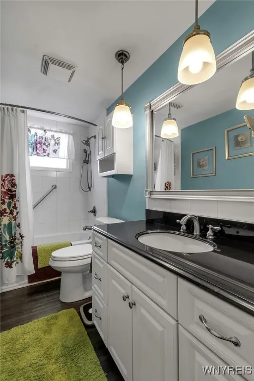 53 Ayrault Drive, Amherst, New York 14228, Amherst, New York 14228, 3 Bedrooms Bedrooms, 7 Rooms Rooms,1 BathroomBathrooms,Residential,Closed,53 Ayrault Drive, Amherst, New York 14228,0,B1589249