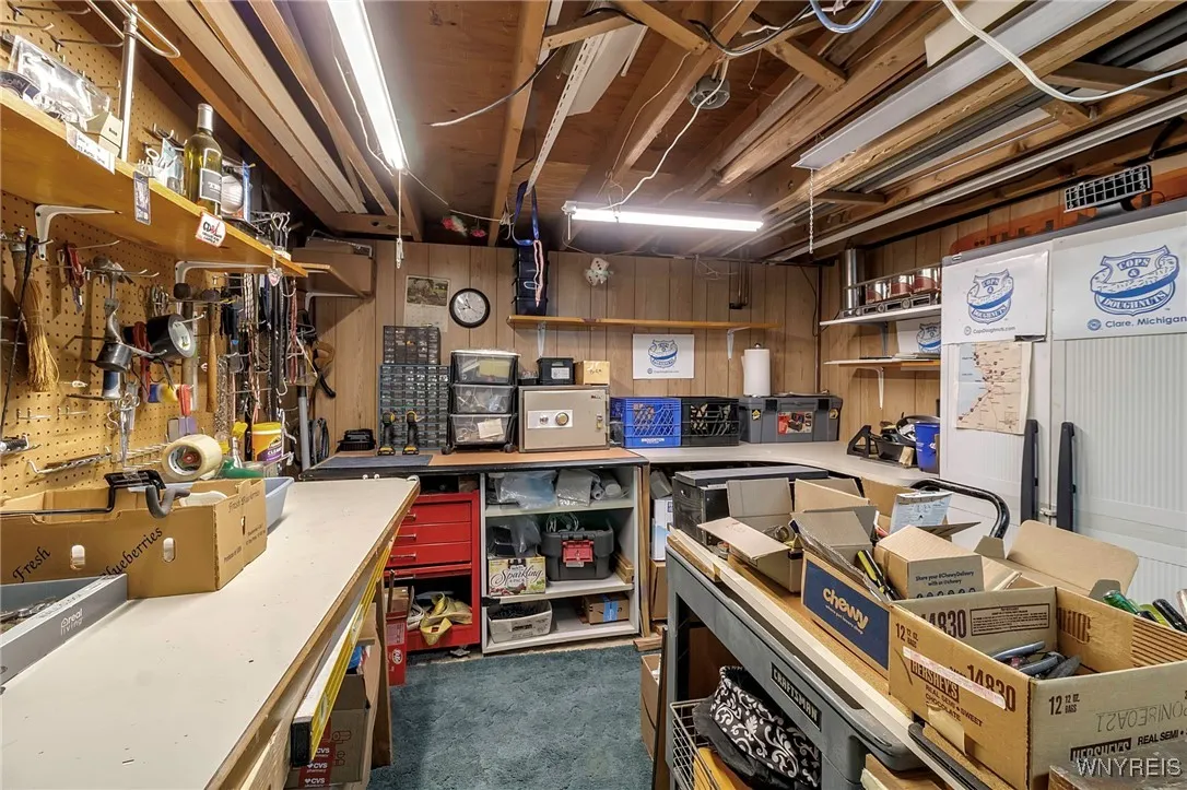 53 Ayrault Drive, Amherst, New York 14228, Amherst, New York 14228, 3 Bedrooms Bedrooms, 7 Rooms Rooms,1 BathroomBathrooms,Residential,Closed,53 Ayrault Drive, Amherst, New York 14228,0,B1589249