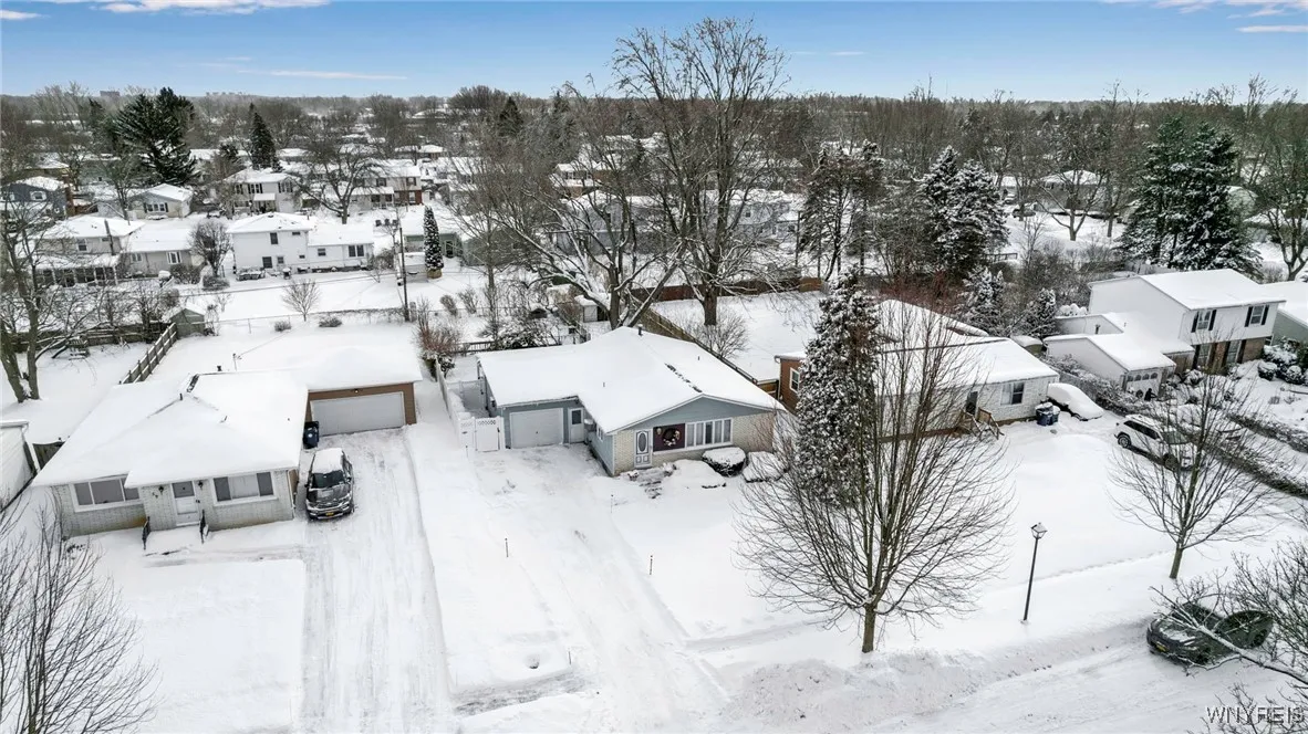 53 Ayrault Drive, Amherst, New York 14228, Amherst, New York 14228, 3 Bedrooms Bedrooms, 7 Rooms Rooms,1 BathroomBathrooms,Residential,Closed,53 Ayrault Drive, Amherst, New York 14228,0,B1589249