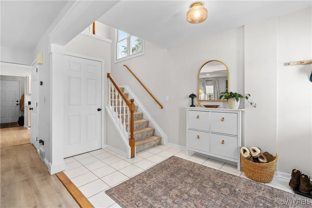 Entry view 1