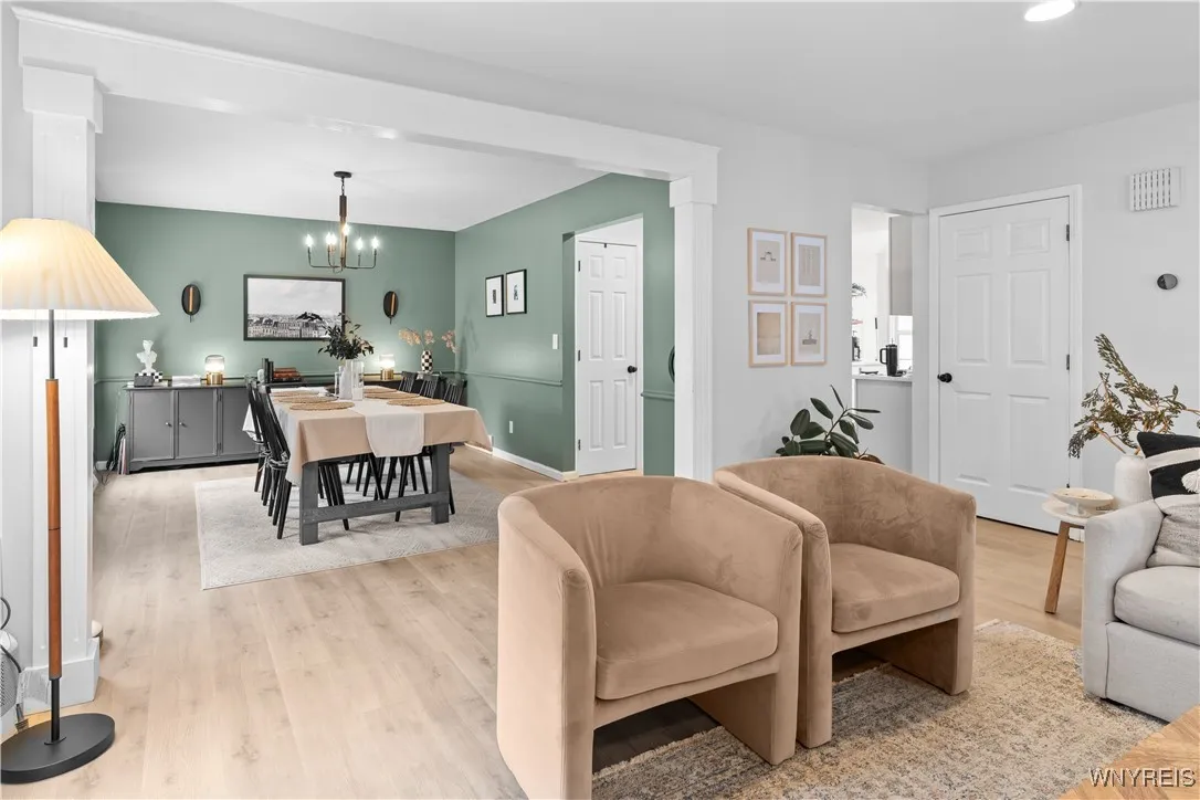Living room to dining​​‌​​​​‌​​‌‌​‌‌​​​‌‌​‌​‌​‌​​​‌​​ room