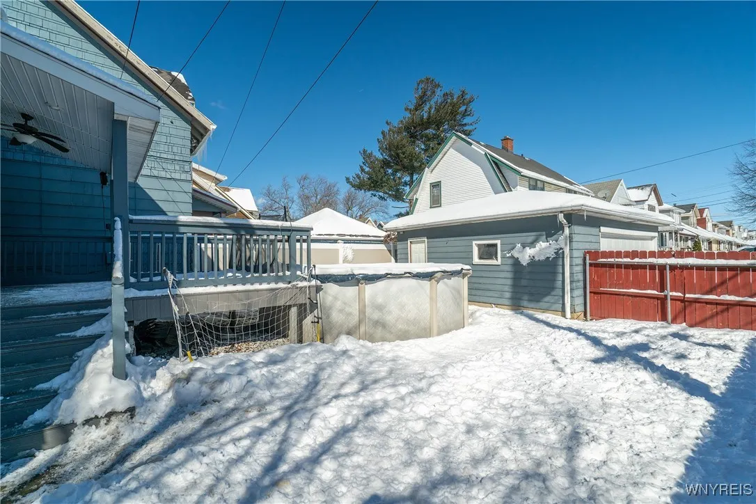 647 Mckinley Parkway, Buffalo, New York 14220, Buffalo, New York 14220, 4 Bedrooms Bedrooms, 7 Rooms Rooms,1 BathroomBathrooms,Residential,Closed,647 Mckinley Parkway, Buffalo, New York 14220,0,B1588265