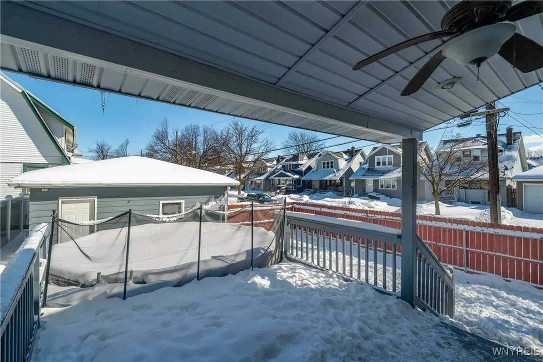 647 Mckinley Parkway, Buffalo, New York 14220, Buffalo, New York 14220, 4 Bedrooms Bedrooms, 7 Rooms Rooms,1 BathroomBathrooms,Residential,Closed,647 Mckinley Parkway, Buffalo, New York 14220,0,B1588265