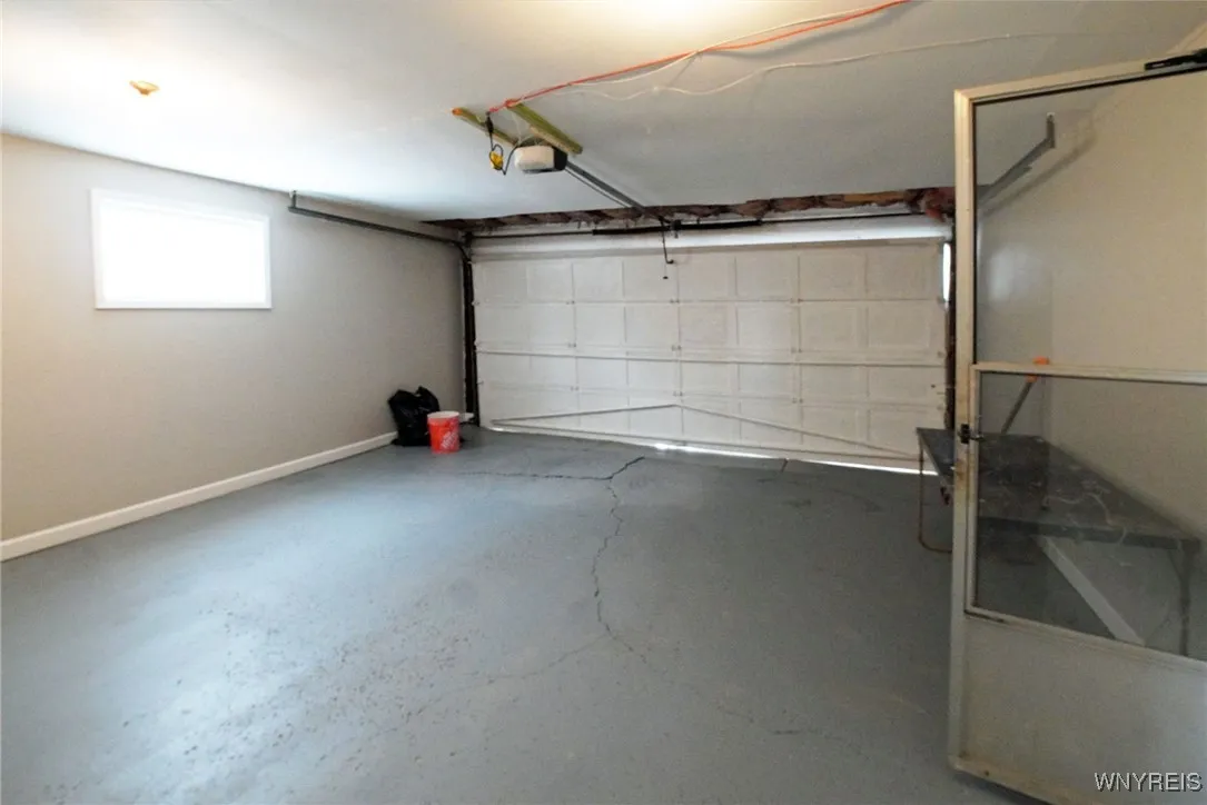 Attached Garage