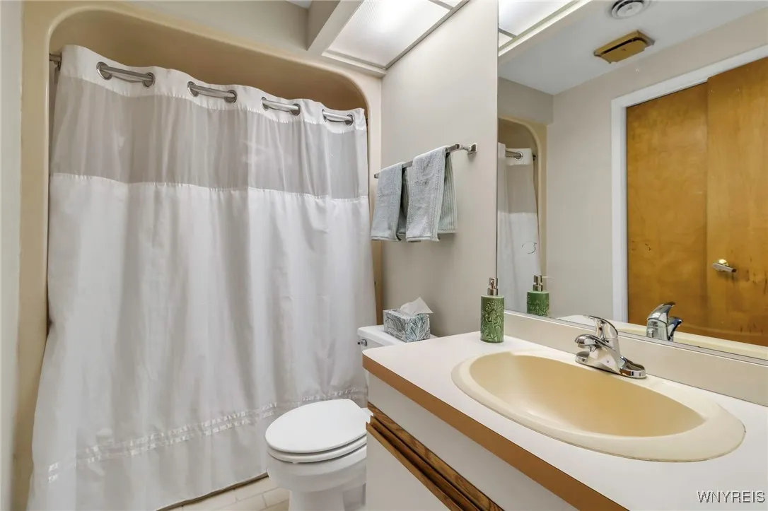 Bath off of 1st bedroom