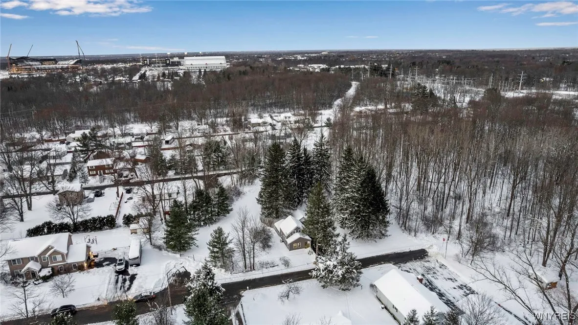 69 Meadowlawn Road, Orchard Park, New York 14127, Orchard Park, New York 14127, 3 Bedrooms Bedrooms, 6 Rooms Rooms,1 BathroomBathrooms,Residential,Closed,69 Meadowlawn Road, Orchard Park, New York 14127,0,B1588489