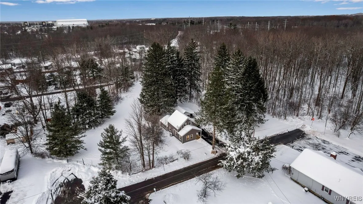 69 Meadowlawn Road, Orchard Park, New York 14127, Orchard Park, New York 14127, 3 Bedrooms Bedrooms, 6 Rooms Rooms,1 BathroomBathrooms,Residential,Closed,69 Meadowlawn Road, Orchard Park, New York 14127,0,B1588489