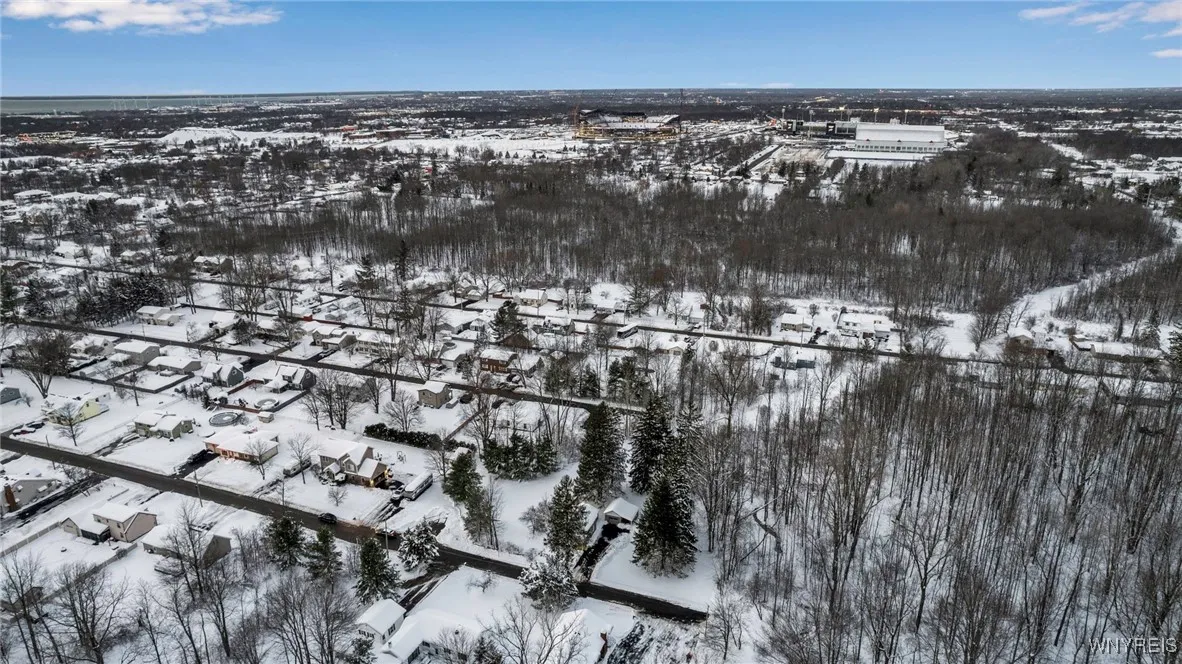 69 Meadowlawn Road, Orchard Park, New York 14127, Orchard Park, New York 14127, 3 Bedrooms Bedrooms, 6 Rooms Rooms,1 BathroomBathrooms,Residential,Closed,69 Meadowlawn Road, Orchard Park, New York 14127,0,B1588489
