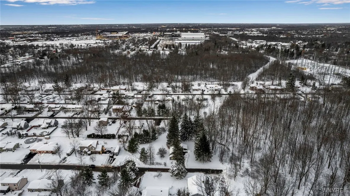 69 Meadowlawn Road, Orchard Park, New York 14127, Orchard Park, New York 14127, 3 Bedrooms Bedrooms, 6 Rooms Rooms,1 BathroomBathrooms,Residential,Closed,69 Meadowlawn Road, Orchard Park, New York 14127,0,B1588489