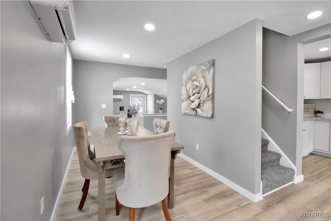 69 Meadowlawn Road, Orchard Park, New York 14127, Orchard Park, New York 14127, 3 Bedrooms Bedrooms, 6 Rooms Rooms,1 BathroomBathrooms,Residential,Closed,69 Meadowlawn Road, Orchard Park, New York 14127,0,B1588489
