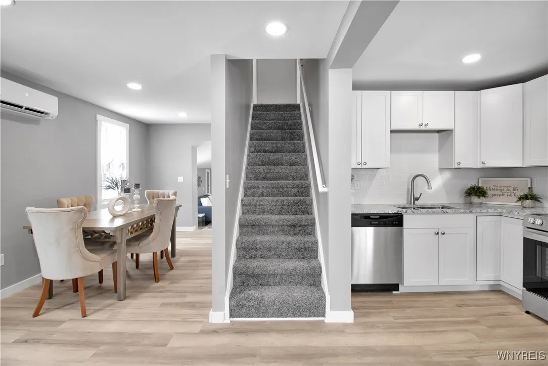 69 Meadowlawn Road, Orchard Park, New York 14127, Orchard Park, New York 14127, 3 Bedrooms Bedrooms, 6 Rooms Rooms,1 BathroomBathrooms,Residential,Closed,69 Meadowlawn Road, Orchard Park, New York 14127,0,B1588489