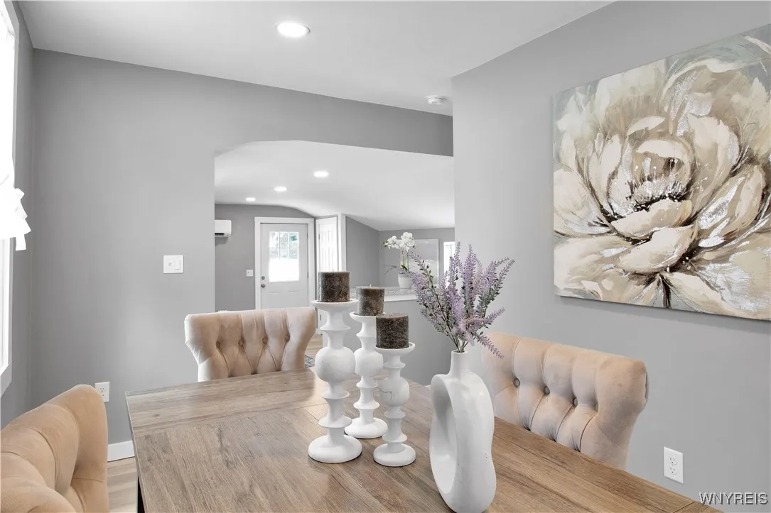 69 Meadowlawn Road, Orchard Park, New York 14127, Orchard Park, New York 14127, 3 Bedrooms Bedrooms, 6 Rooms Rooms,1 BathroomBathrooms,Residential,Closed,69 Meadowlawn Road, Orchard Park, New York 14127,0,B1588489