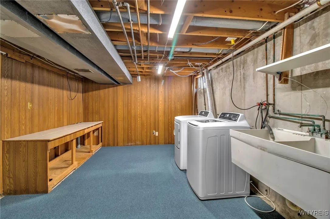 1850 Huth Road, Grand Island, New York 14072, Grand Island, New York 14072, 3 Bedrooms Bedrooms, 7 Rooms Rooms,1 BathroomBathrooms,Residential,Closed,1850 Huth Road, Grand Island, New York 14072,0,B1589382