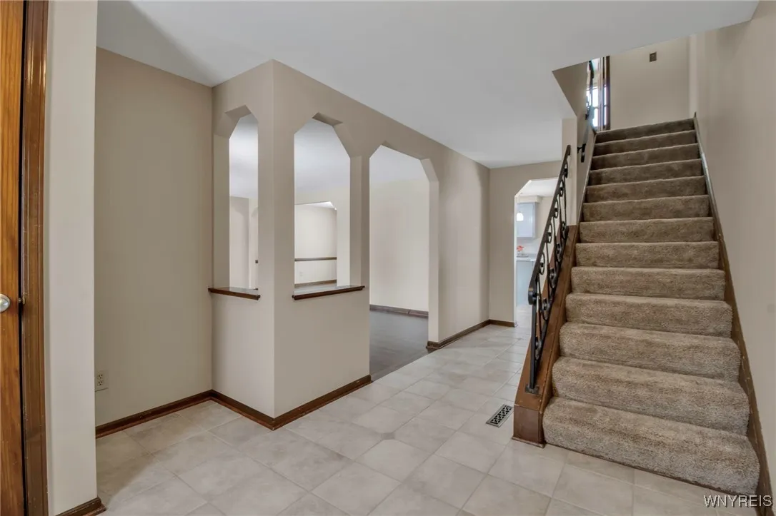 1850 Huth Road, Grand Island, New York 14072, Grand Island, New York 14072, 3 Bedrooms Bedrooms, 7 Rooms Rooms,1 BathroomBathrooms,Residential,Closed,1850 Huth Road, Grand Island, New York 14072,0,B1589382