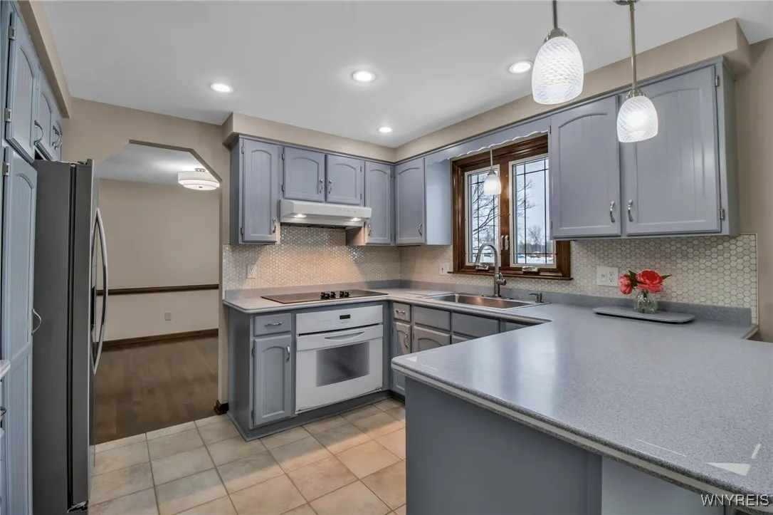 1850 Huth Road, Grand Island, New York 14072, Grand Island, New York 14072, 3 Bedrooms Bedrooms, 7 Rooms Rooms,1 BathroomBathrooms,Residential,Closed,1850 Huth Road, Grand Island, New York 14072,0,B1589382