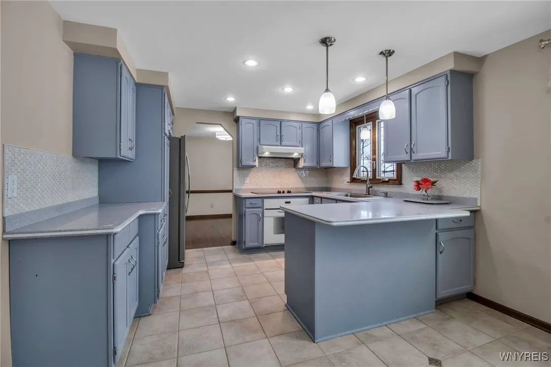 1850 Huth Road, Grand Island, New York 14072, Grand Island, New York 14072, 3 Bedrooms Bedrooms, 7 Rooms Rooms,1 BathroomBathrooms,Residential,Closed,1850 Huth Road, Grand Island, New York 14072,0,B1589382