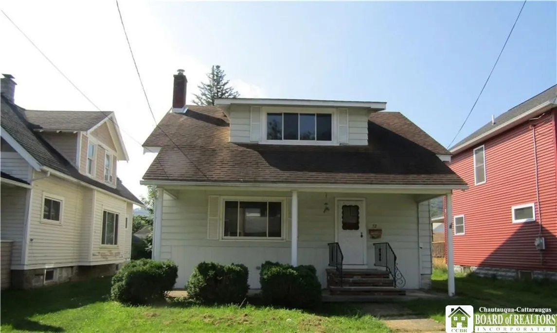 52 Franklin Street, Salamanca-city, New York 14779, Salamanca, New York 14779, 3 Bedrooms Bedrooms, 6 Rooms Rooms,1 BathroomBathrooms,Residential,Closed,52 Franklin Street, Salamanca-city, New York 14779,0,R1589422