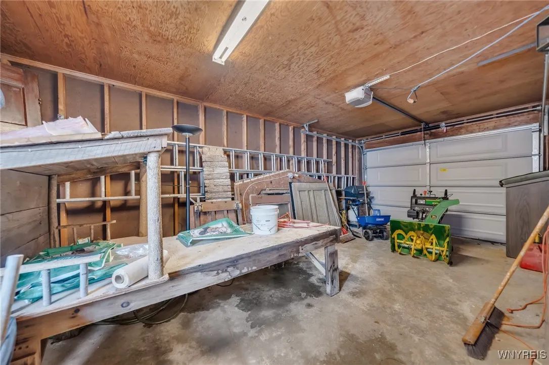 23 Vernon Street, Royalton, New York 14105, Royalton, New York 14105, 6 Bedrooms Bedrooms, 10 Rooms Rooms,3 BathroomsBathrooms,Residential,Closed,23 Vernon Street, Royalton, New York 14105,0,B1587622
