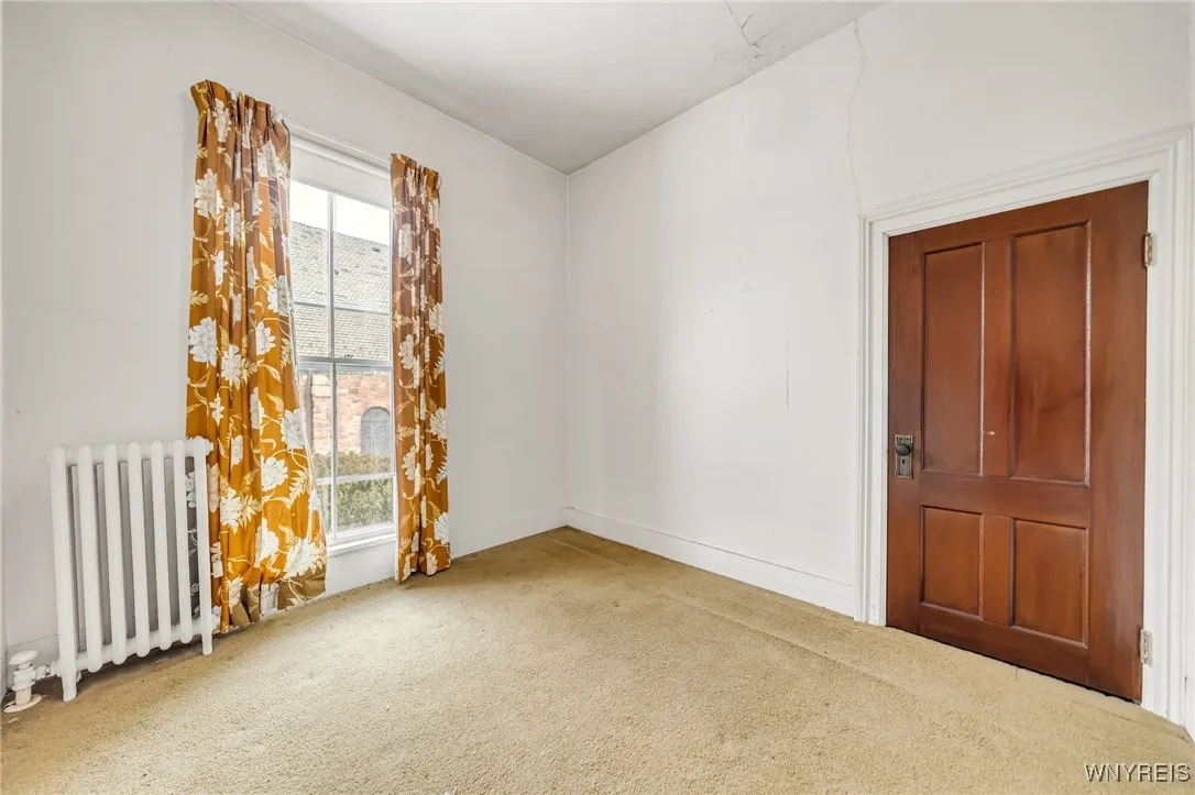 23 Vernon Street, Royalton, New York 14105, Royalton, New York 14105, 6 Bedrooms Bedrooms, 10 Rooms Rooms,3 BathroomsBathrooms,Residential,Closed,23 Vernon Street, Royalton, New York 14105,0,B1587622