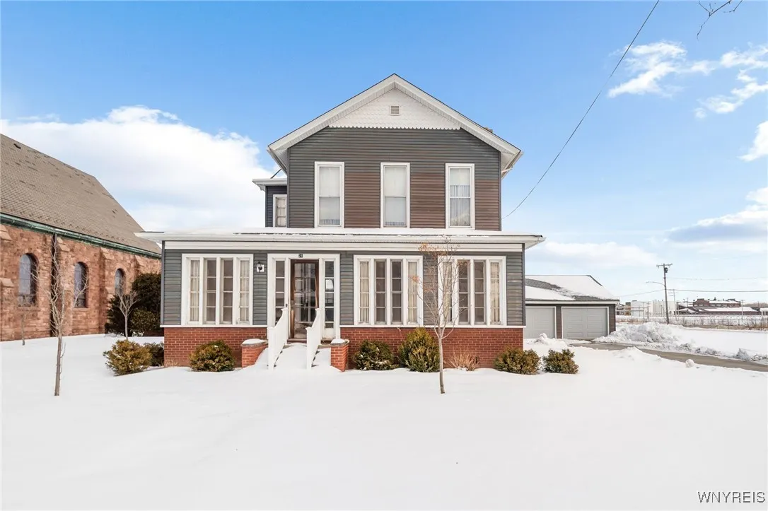 23 Vernon Street, Royalton, New York 14105, Royalton, New York 14105, 6 Bedrooms Bedrooms, 10 Rooms Rooms,3 BathroomsBathrooms,Residential,Closed,23 Vernon Street, Royalton, New York 14105,0,B1587622