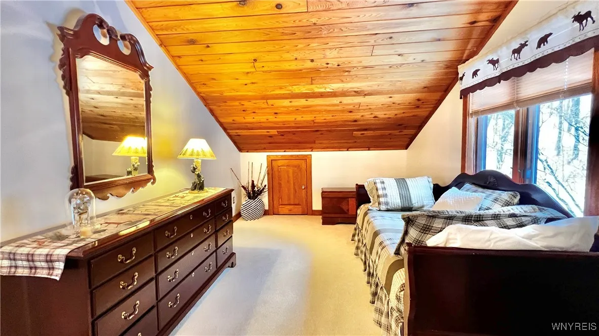 5th bedroom