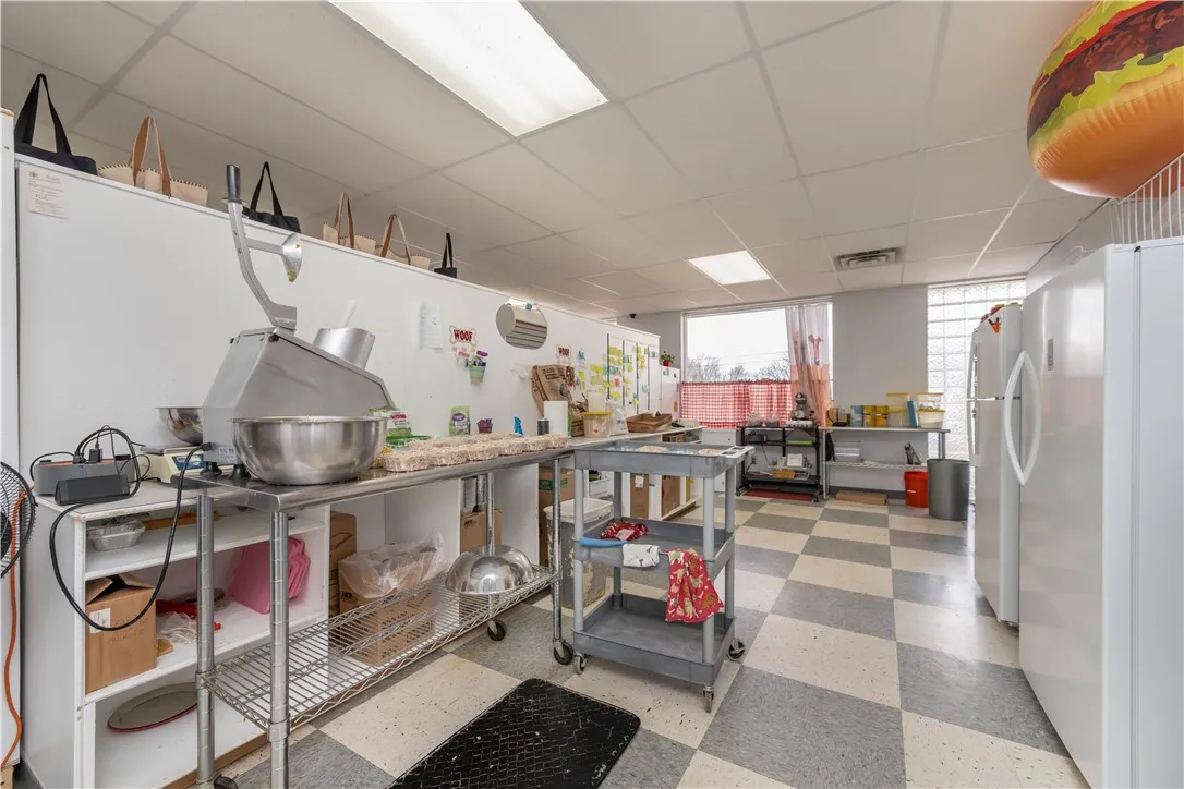 5087 West Ridge Road, Parma, New York 14559, Parma, New York 14559, ,Commercial Sale,For Sale,5087 West Ridge Road, Parma, New York 14559,0,R1589616