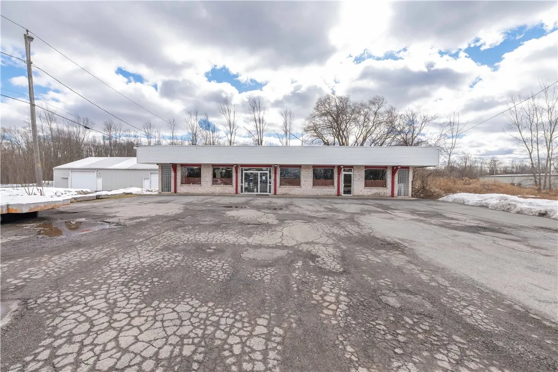 5087 West Ridge Road, Parma, New York 14559, Parma, New York 14559, ,Commercial Sale,For Sale,5087 West Ridge Road, Parma, New York 14559,0,R1589616