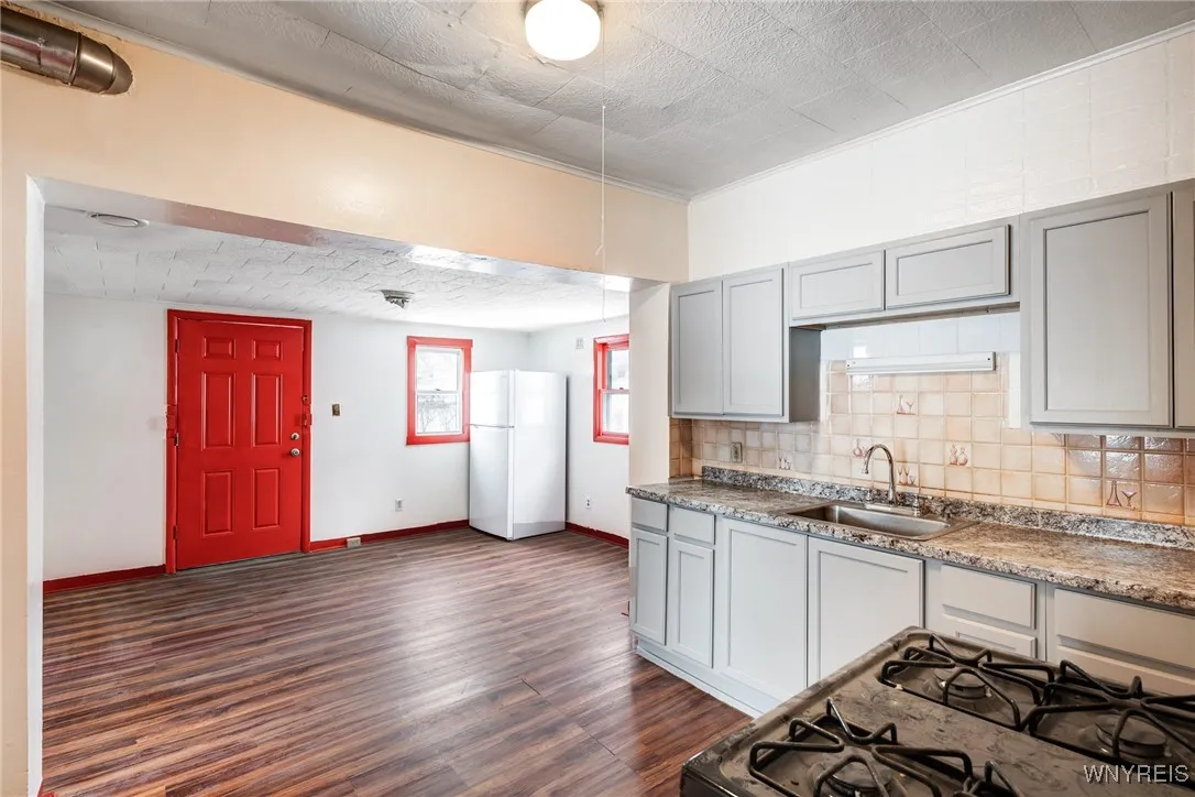 868 Northland Avenue, Buffalo, New York 14215, Buffalo, New York 14215, 4 Bedrooms Bedrooms, ,2 BathroomsBathrooms,Residential,Closed,868 Northland Avenue, Buffalo, New York 14215,0,B1589704