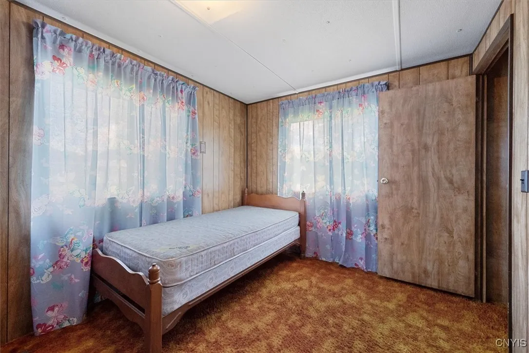 8460 Old River Road, Marcy, New York 13403, Marcy, New York 13403, 3 Bedrooms Bedrooms, 7 Rooms Rooms,1 BathroomBathrooms,Residential,For Sale,8460 Old River Road, Marcy, New York 13403,0,S1587626