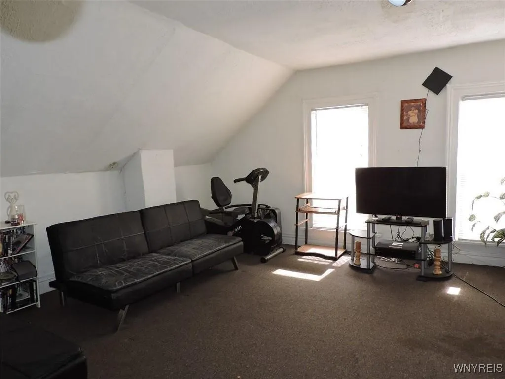 937 Niagara Street, Buffalo, New York 14213, Buffalo, New York 14213, 5 Bedrooms Bedrooms, ,Multi Family,Closed,937 Niagara Street, Buffalo, New York 14213,0,B1589500