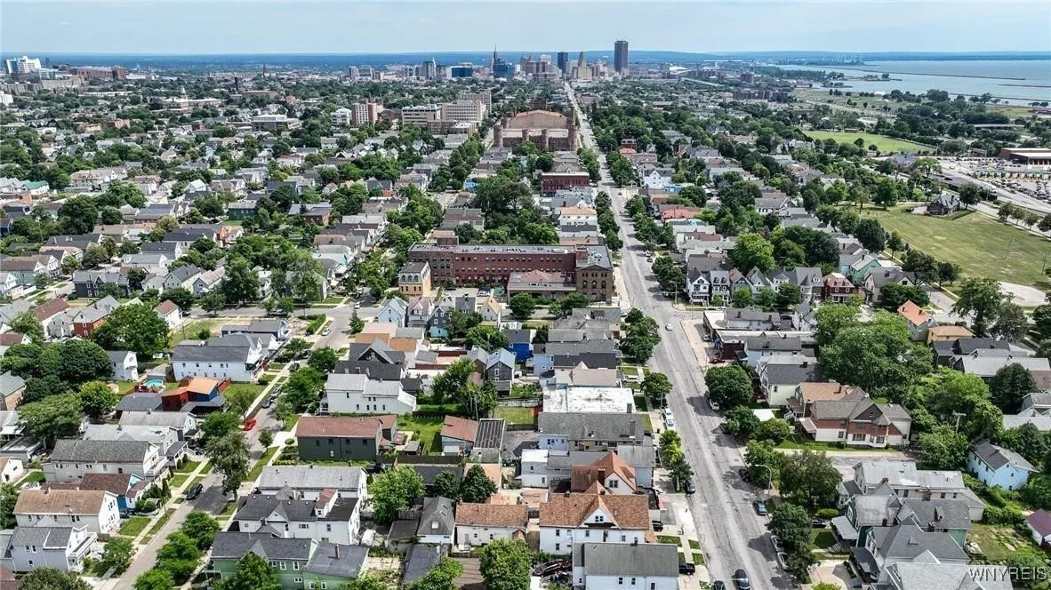 937 Niagara Street, Buffalo, New York 14213, Buffalo, New York 14213, 5 Bedrooms Bedrooms, ,Multi Family,Closed,937 Niagara Street, Buffalo, New York 14213,0,B1589500